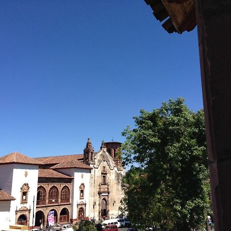 Posada De San Agustin Patzcuaro Exterior photo