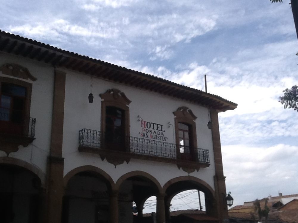 Posada De San Agustin Patzcuaro Exterior photo